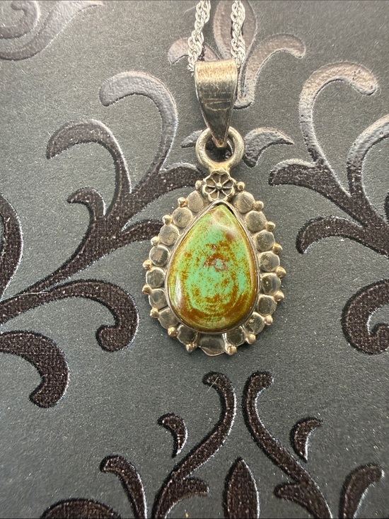 925 Sterling Silver Jewelry - 925 Sterling Silver Green Turquoise Teardrop Stone Pendant Necklace 18”